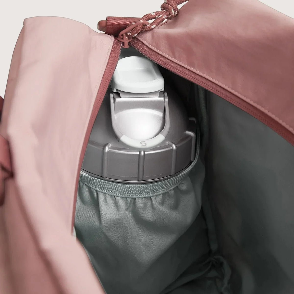 Crush Gym Tote Bagsmart color Misty Rose – foto 6 | Buenas Gracias Panamá